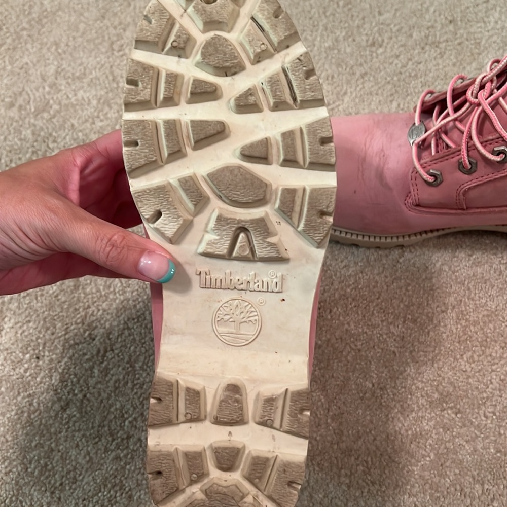 Pink Timberland boots - Picture 3 of 5